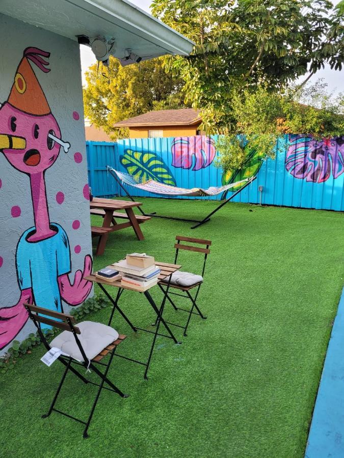 Art Graffiti Hostel Miami Kültér fotó